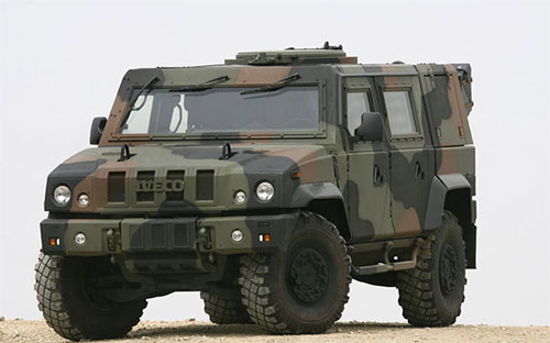 Итальянский бронеавтомобиль IVECO LMV