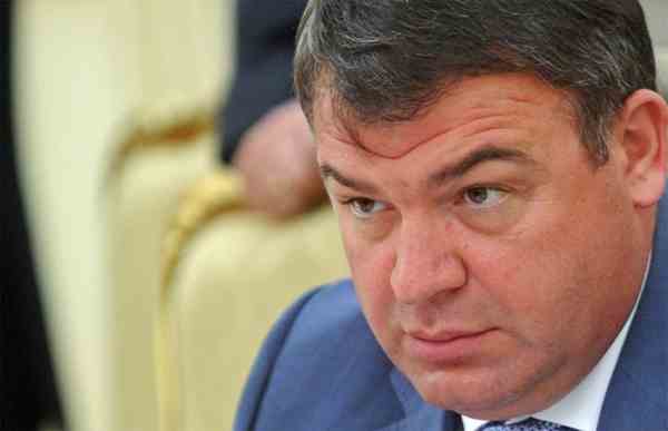 Сердюков прозрел: вокруг кадровые руины