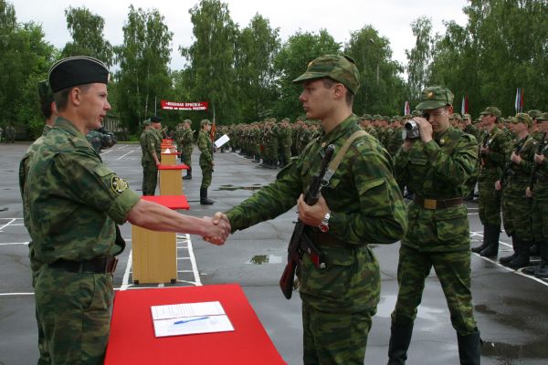 Мы народ постольку, поскольку едины со своей армией