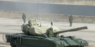 МО РФ представило снимки «Арматы», «Бумеранга» и «Курганца-25»