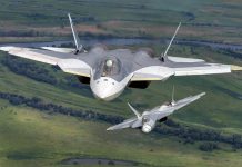 Почему F-35 летает просто, а Т-50 — «фактически»?