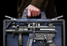 Стреляющий портфель Heckler & Koch