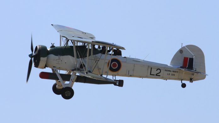 Боевые самолёты: палубный торпедоносец Fairey «Swordfish»