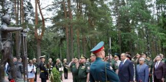 В Ленобласти появился памятник военным строителям