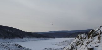 Военные нанесли сокрушительный удар по оползню в Хабаровском крае